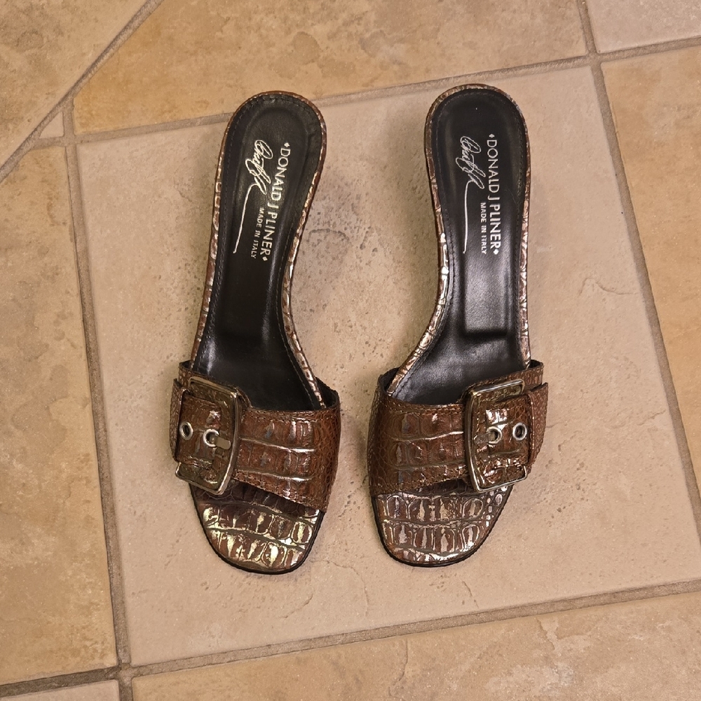 Donald J. Pliner Brown Heeled Shoes